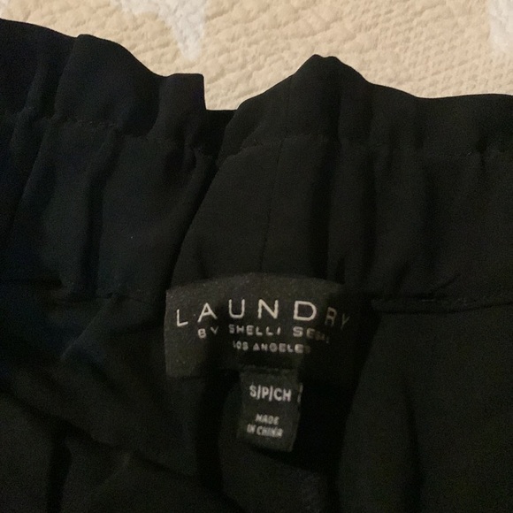 Laundry by Shelli Segal Paperbag shorts. NWT. Small - Picture 5 of 8